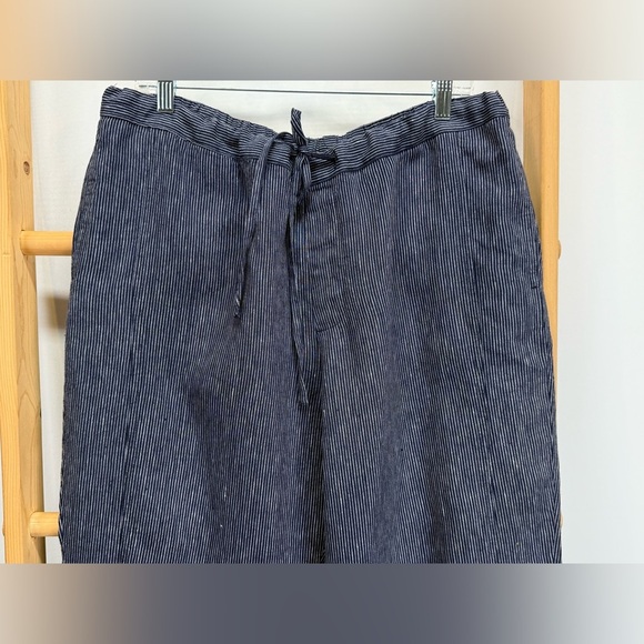 COLDWATER CREEK Navy Blue pinstriped 100% Linen Straight Leg Pants size L - Picture 2 of 12